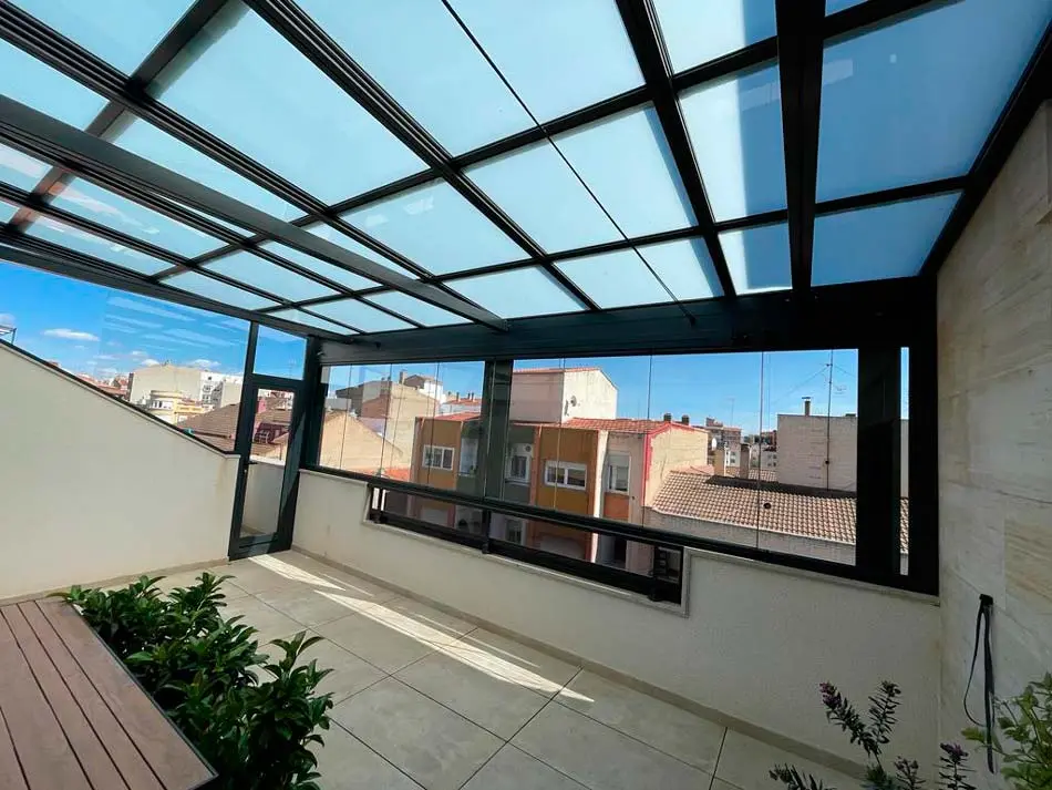 Cerramiento ático en Valencia